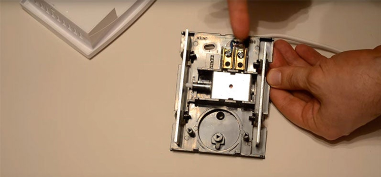 fix door bell in Bret Harte